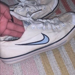 Vintage Nike shoes